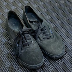 All black Lo Pro Authentic Vans